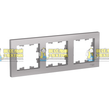 Рамка трехместная универсальная (цвет алюминий) Schneider Electric ATLASDESIGN